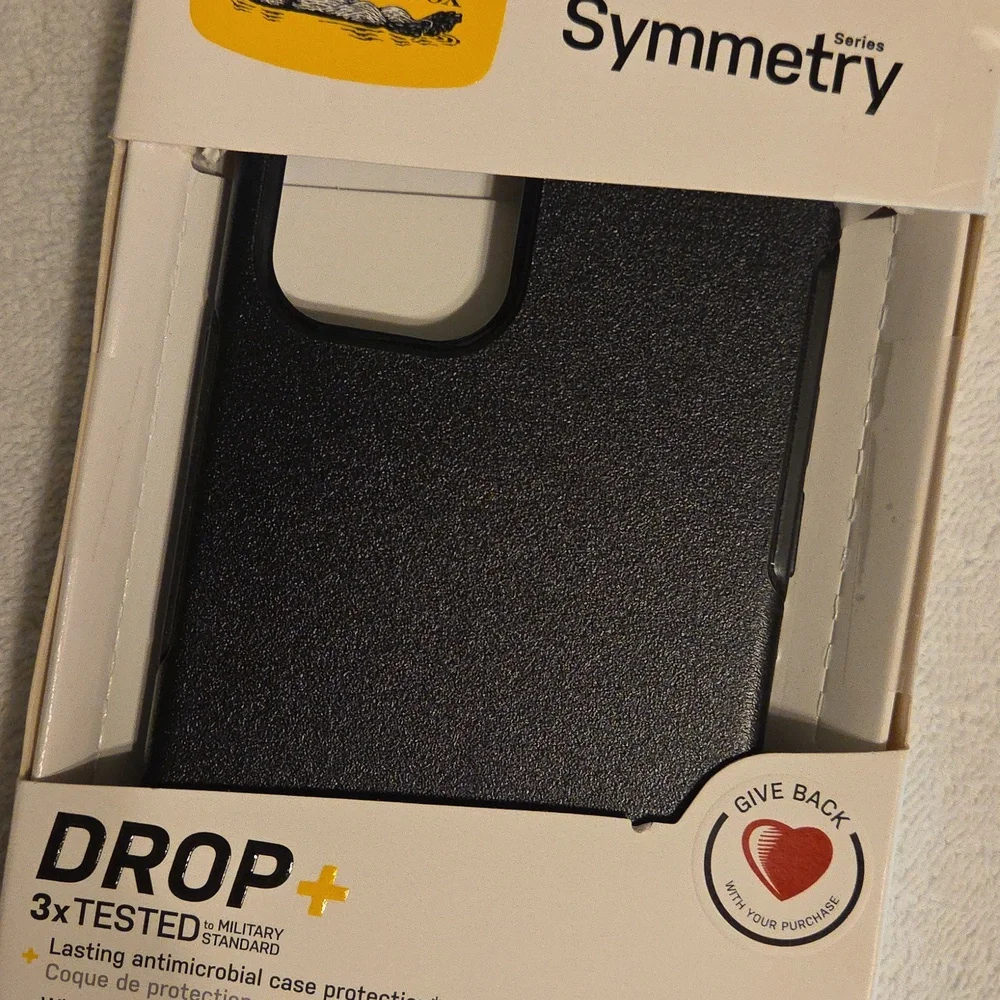 NEW in Box OtterBox Symmetry Series Case for iPhone 12/12 Pro - Black